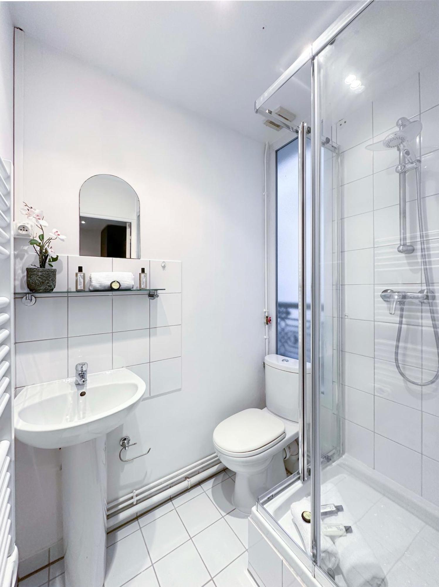 Peaceful Studio In Paris Bagian luar foto